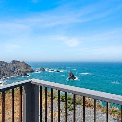 1520 Navarro Bluff Rd, Albion, CA 95410