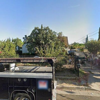 15345 Wyandotte St, Van Nuys, CA 91406