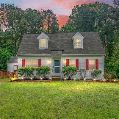 13408 Mason St, Woodford, VA 22580