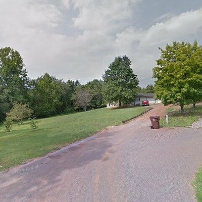 1348 Cube Dr, Valdese, NC 28690