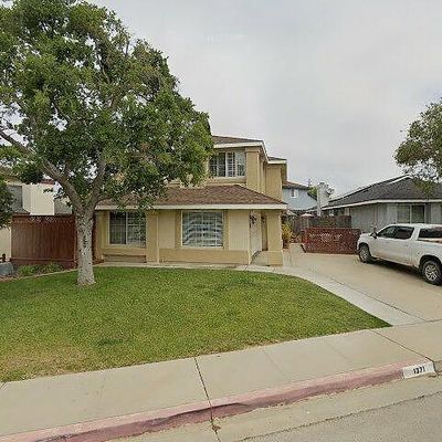 1371 Blossom Dr, Santa Maria, CA 93455