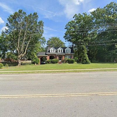 1371 Union Cross Rd, Kernersville, NC 27284