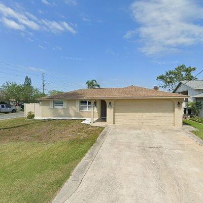 13727 Gene Rossi Ave, Hudson, FL 34667