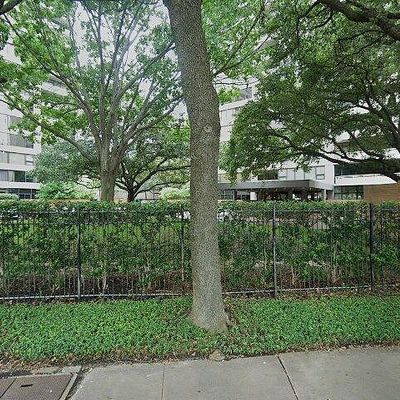 14 Greenway Plz #12 O, Houston, TX 77046