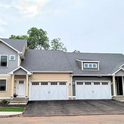 14 Lombard Circle #5, North Haven, CT 06473