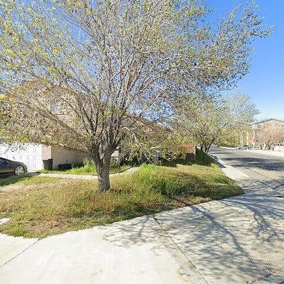 1663 E Avenue J #5, Lancaster, CA 93535