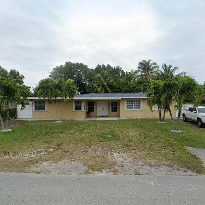 1691 Ne 146 Th St, Miami, FL 33181