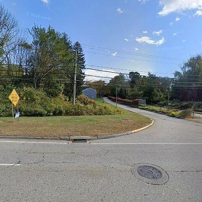 1691 Norwich New London Tpke #E2, Uncasville, CT 06382