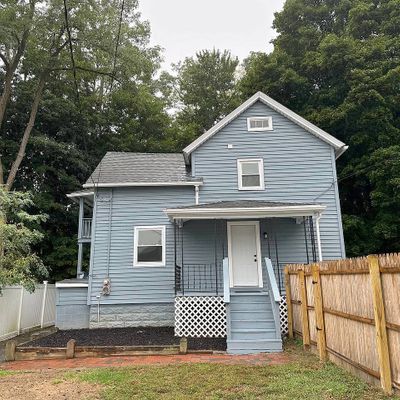 17 Woodbine St, Torrington, CT 06790