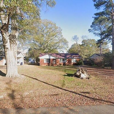 1704 Pinecrest Rd, Corinth, MS 38834