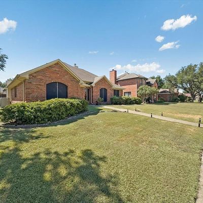 1706 Springwood Dr, Mesquite, TX 75181