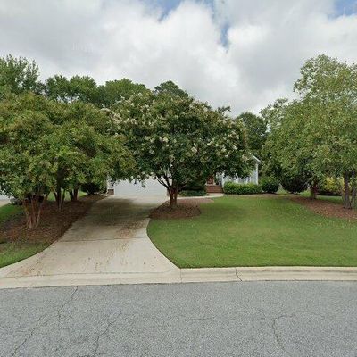 1707 Rondo Dr, Greenville, NC 27858