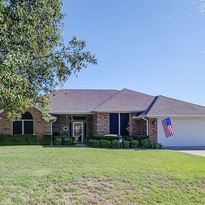 1709 Meadowbrook Ct, Decatur, TX 76234