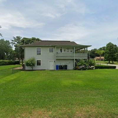 17307 Estes Rd, Lutz, FL 33548