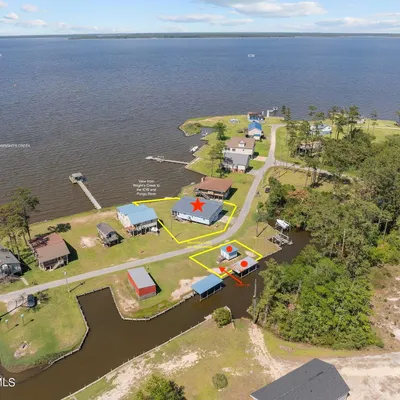 1741 Snake Island Road W, Belhaven, NC 27810