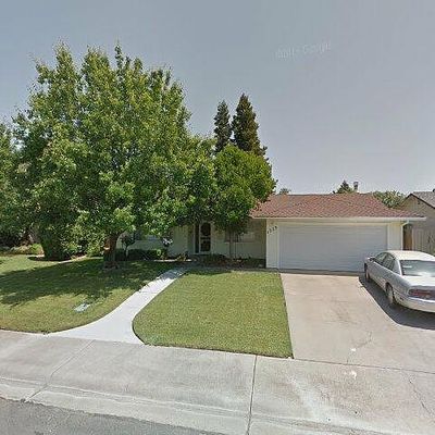 1753 El Paseo Dr, Woodland, CA 95695