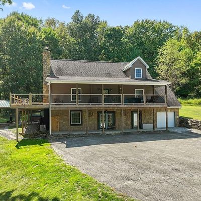 177 Freeman Falls Rd, Acme, PA 15610