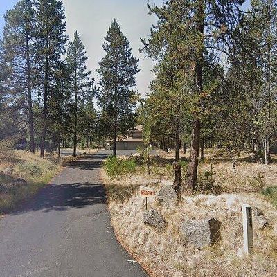 17745 Quelah Ln # 11, Sunriver, OR 97707