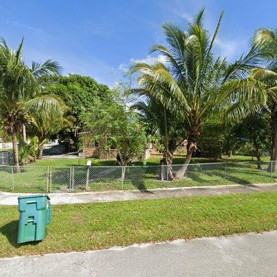 1775 Nw 132 Nd St, Miami, FL 33167