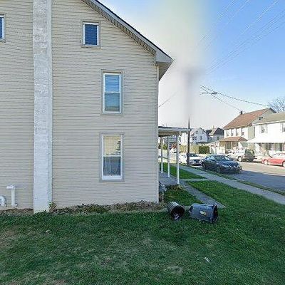 18 E Maple St, Cleona, PA 17042