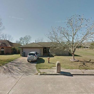 1808 Leissner St, Bay City, TX 77414