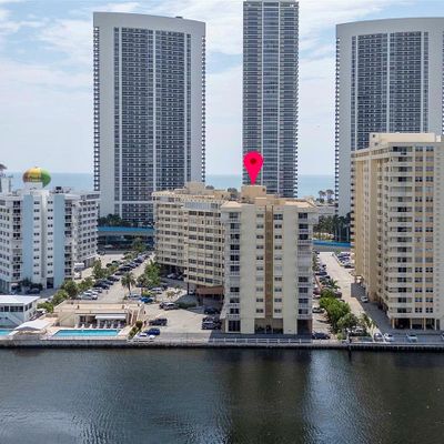 1817 S Ocean, Hallandale Beach, FL 33009