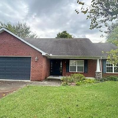 1557 Cavalier Dr, Maryville, TN 37803