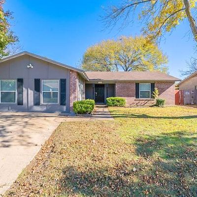 1566 Willowbrook St, Lancaster, TX 75134