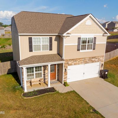 158 Mandy Ln, Lenoir City, TN 37772