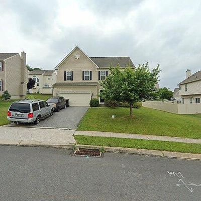 1590 Pleader Ln, York, PA 17402