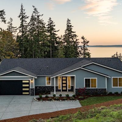 1615 Polnell Rd, Oak Harbor, WA 98277