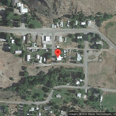 2 2 Nd St, Loomis, WA 98827