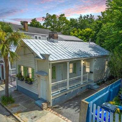 2 Larnes St, Charleston, SC 29403