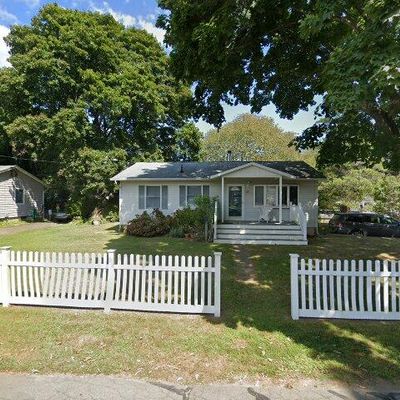 20 George Dr, Old Saybrook, CT 06475