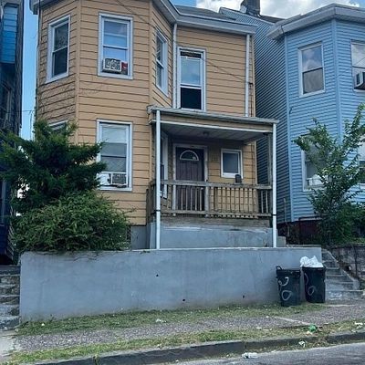 20 Michigan Ave, Paterson, NJ 07503