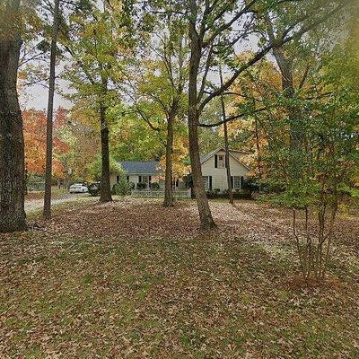 200 Trails End Ct, Raleigh, NC 27614