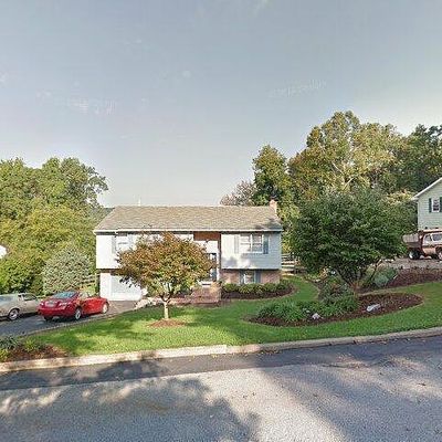 2009 Reservoir Rd, Reading, PA 19604