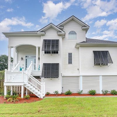 201 Edward Ave, Murrells Inlet, SC 29576