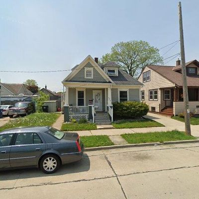 2010 Superior St, Racine, WI 53402