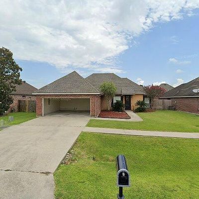 203 Summerfest Dr, Lafayette, LA 70507