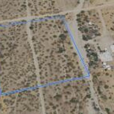 2033 S Dewey Road 2, Golden Valley, AZ 86413