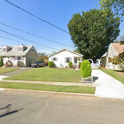 204 Billings Ave, Paulsboro, NJ 08066