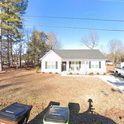 204 Burgess Cir, Broadway, NC 27505