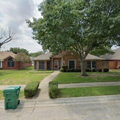 204 Plum Holw, Denton, TX 76207