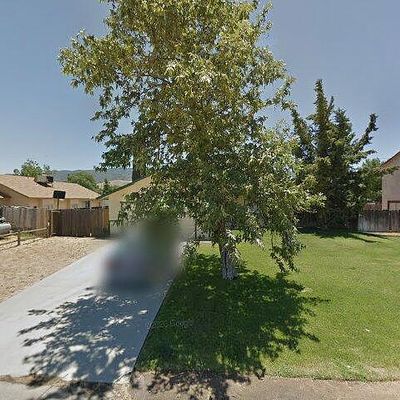 20404 Sierra Ave, Tehachapi, CA 93561