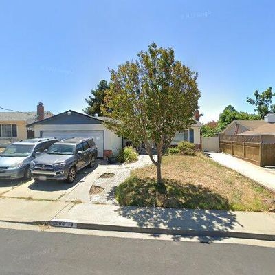 2064 Murphy Dr, San Pablo, CA 94806