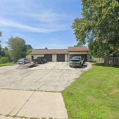 207 Percy Ave, Oconto, WI 54153