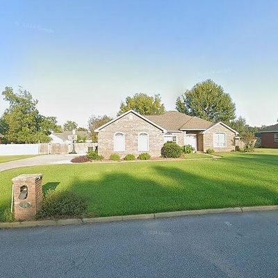 208 Boulder Dr, Dothan, AL 36305