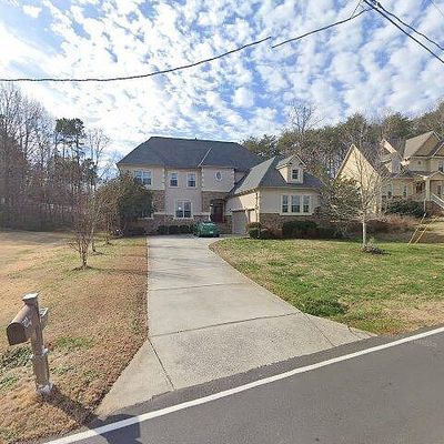 208 Wilson Lake Rd, Mooresville, NC 28117