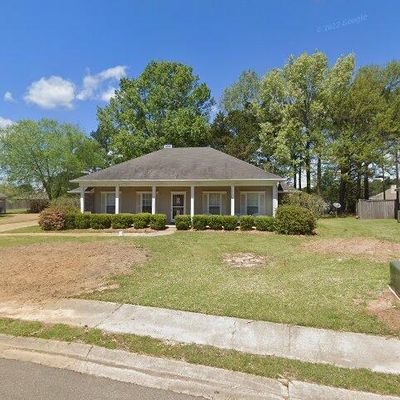 209 Pine Pl, Madison, MS 39110